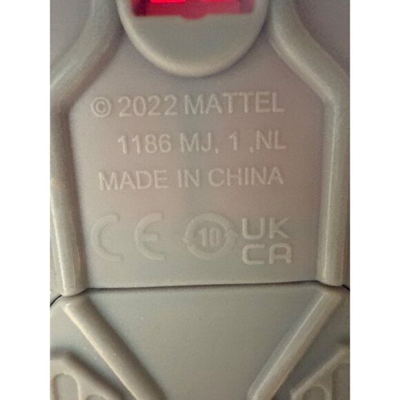 Fisher-Price Little People Barbie Convertible With 2 Figures - Picture 8 of 8